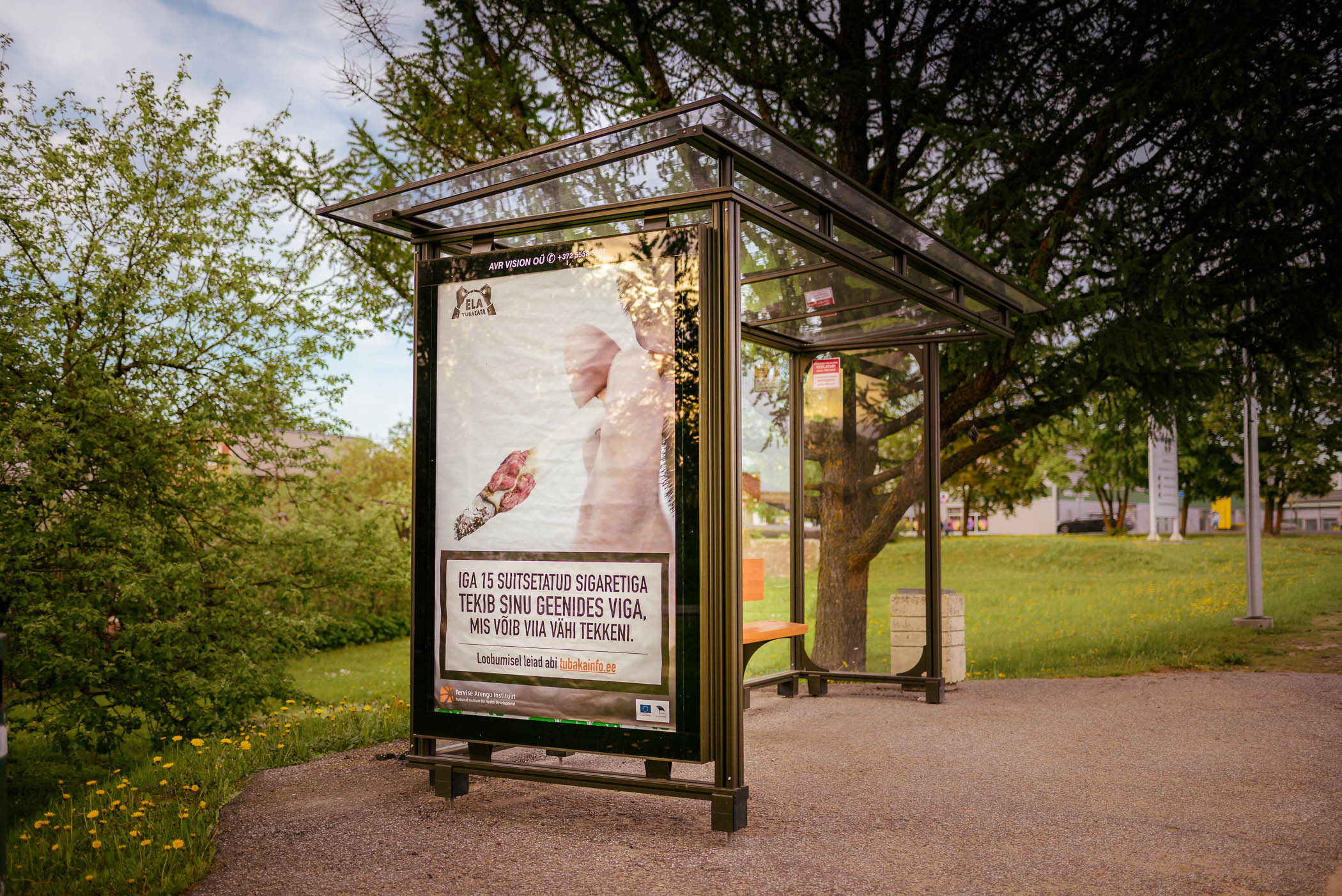 Väliskülg